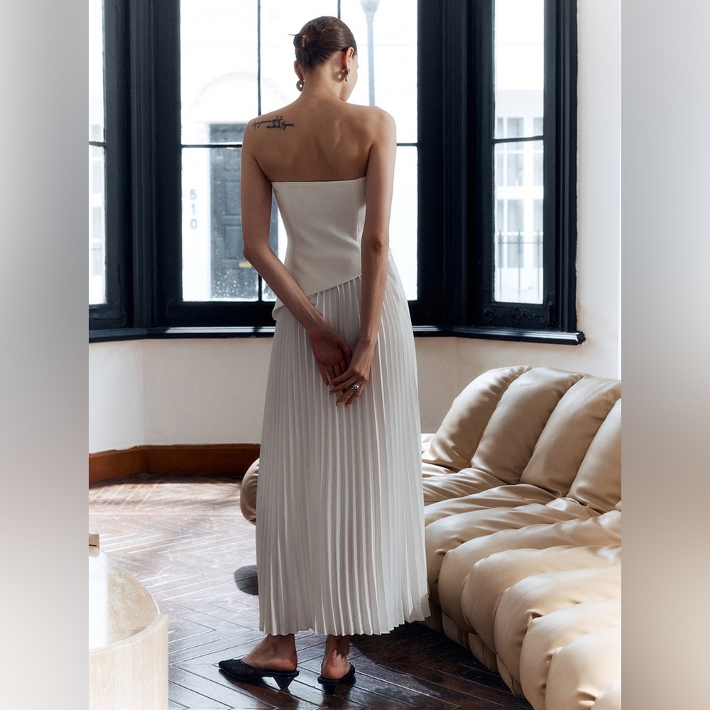 NWT COMMENSE Pleated Strapless Side Split Dress B… - image 2